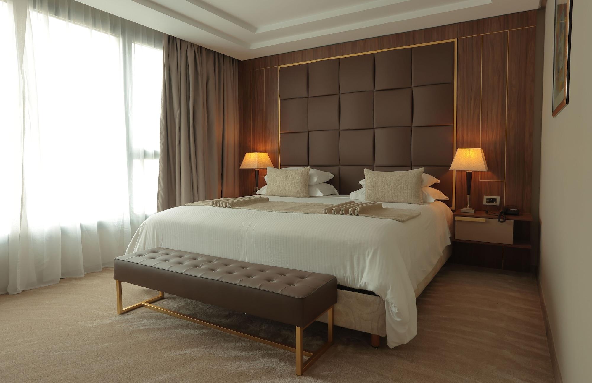 Le Palace D'Anfa Casablanca Exterior foto A bedroom at the hotel