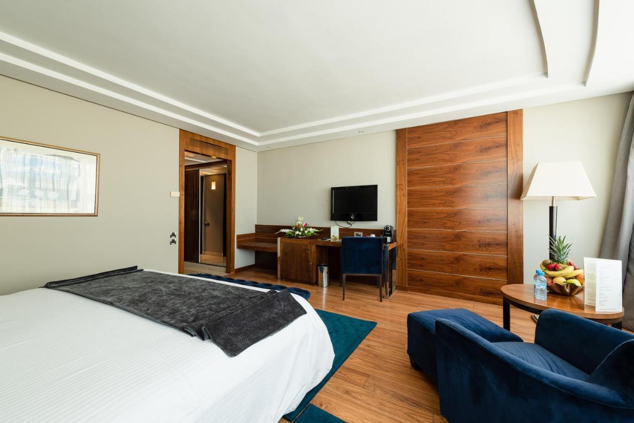 Le Palace D'Anfa Casablanca Exterior foto Deluxe Room